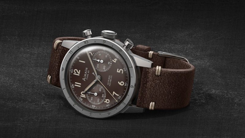 TW23 – Airain – Bracelet brun foncé [EN]