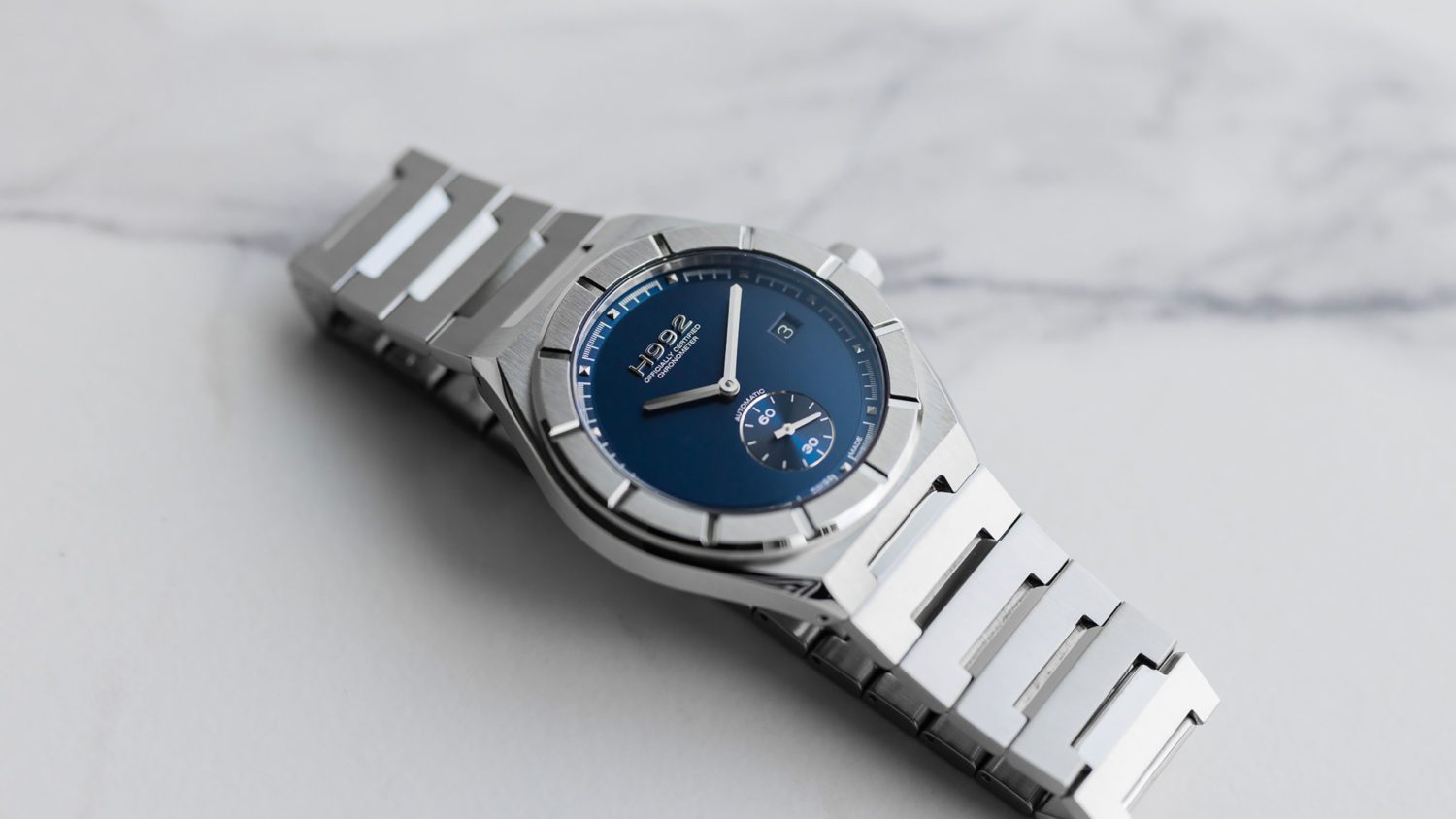 H992 — H1 —Blue + Silver