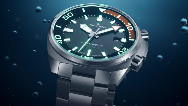 Junghans. The Future of Tradition.
Depuis 1861, Junghans donne un visage au temps. Aujourd’hui, l’entreprise maîtrise toutes les technologies liées à la mesure du temps. Une ouverture aux nouvelles technologies et une compétence remarquable en matière de design ont toujours caractérisé les produits Junghans – ce qui se reflète également dans les collections de montres actuelles.